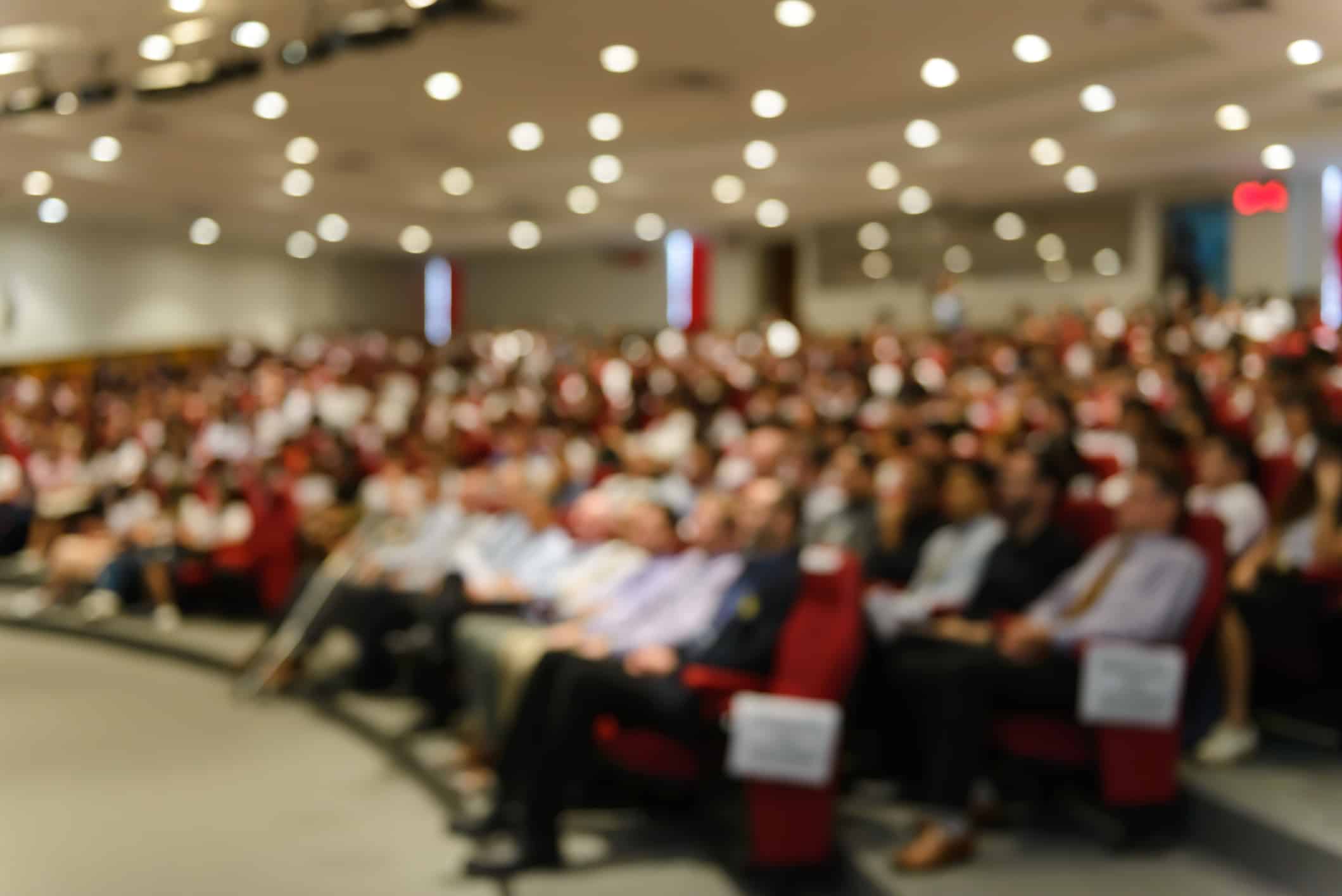 How to Identify the Best Keynote Speakers in Your Industry (And Bring Them to Your Event)
